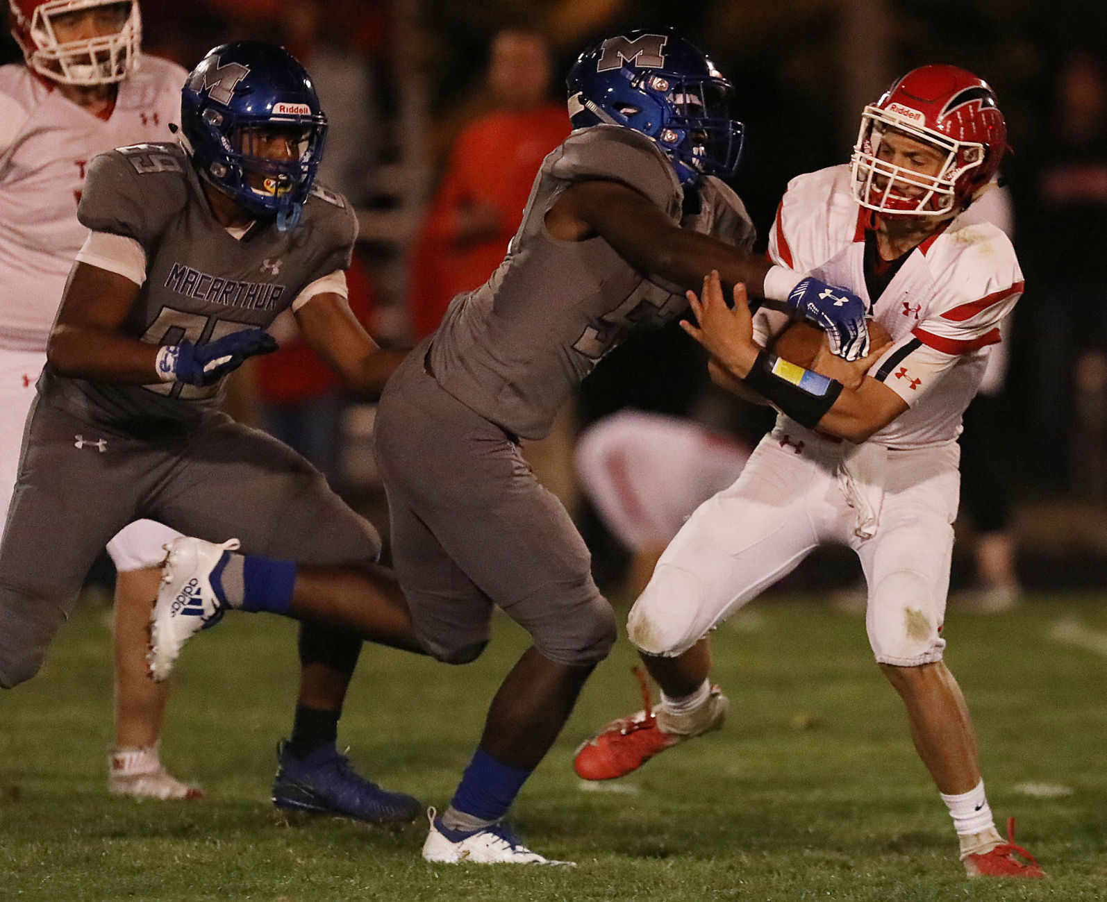 MacArthur vs Chatham Glenwood football 21 9.28.18.jpg